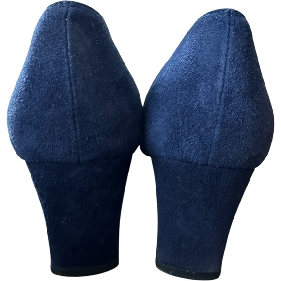 STUART WEITZMAN Blue Suede Bandexsvelt Pointed Toe Pumps 8 - Picture 3 of 5